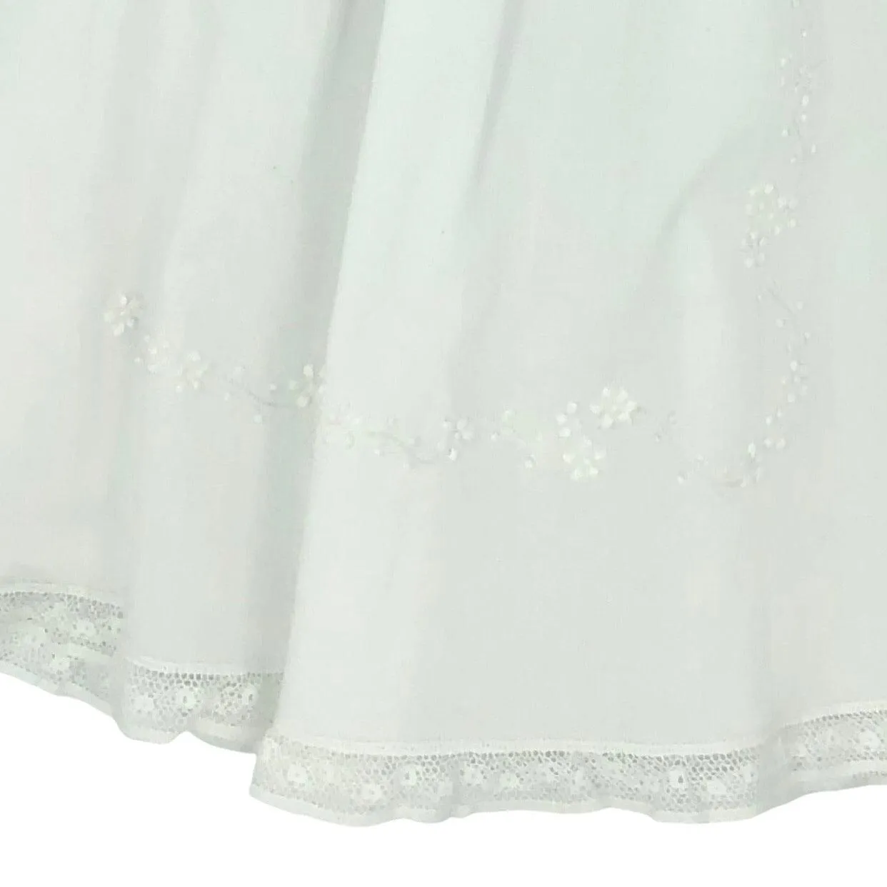 Auraluz White Lace Dress with Embroidered White Flowers