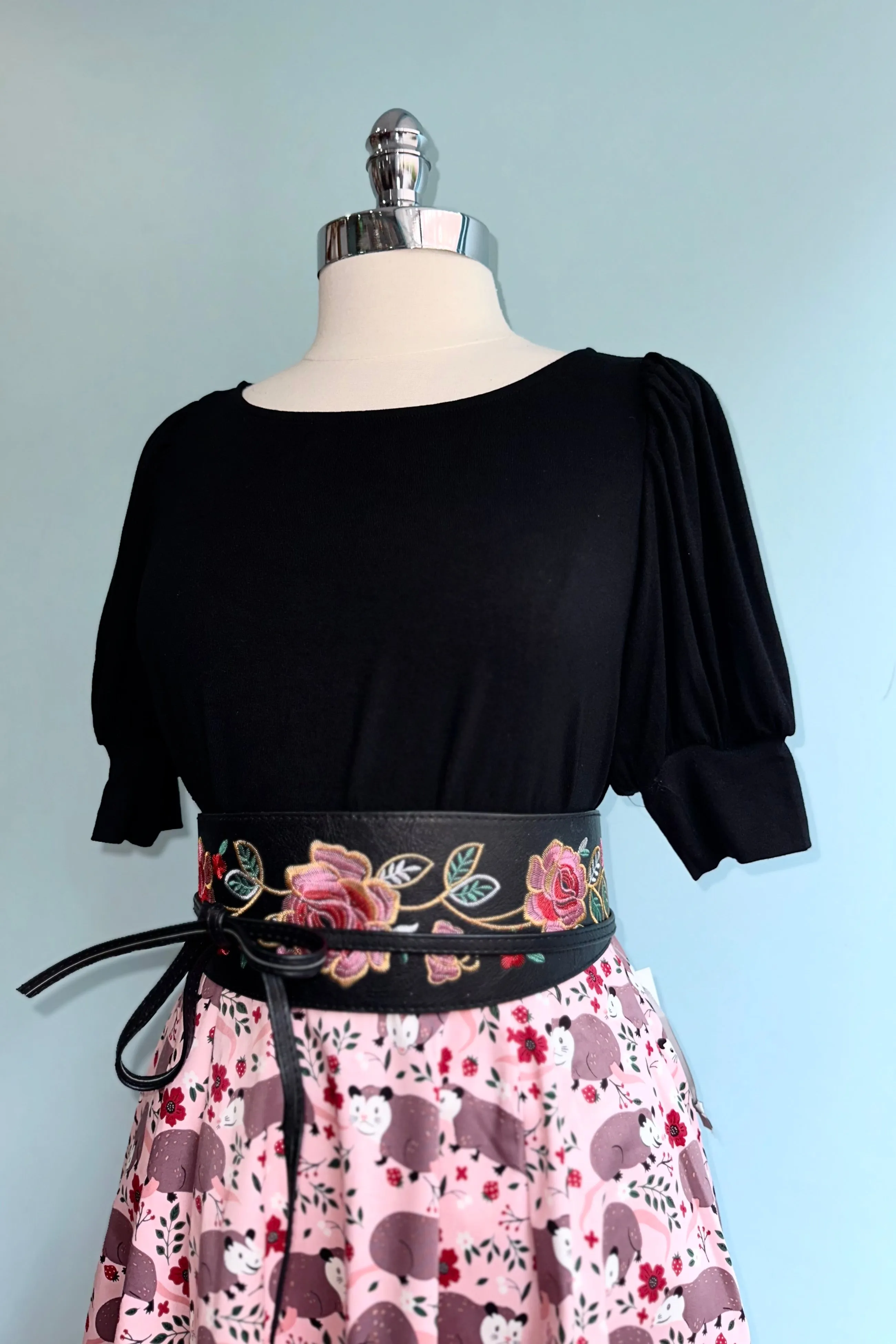 Black Soft Puff Sleeve Crop Top