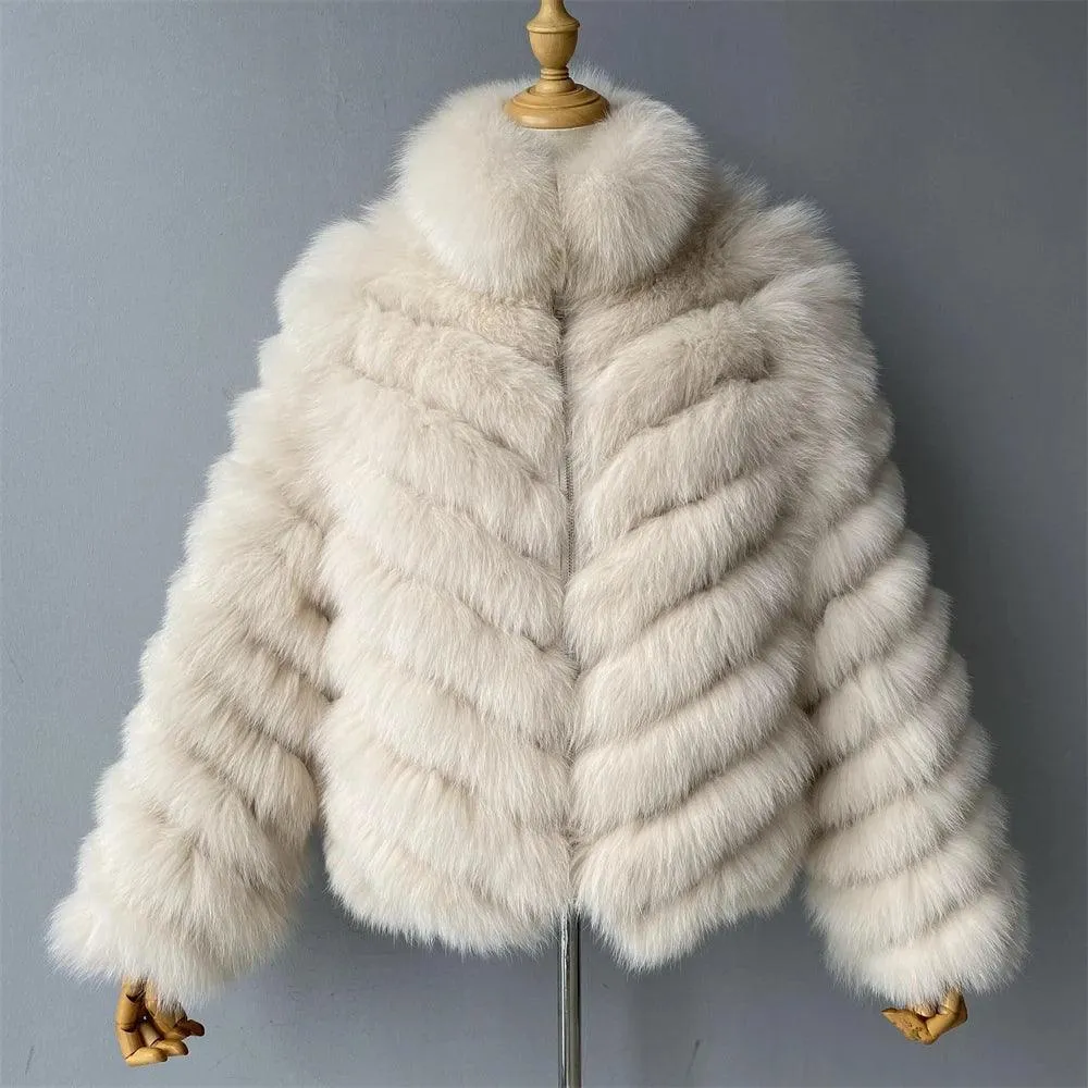 Chic Reversible Fox Fur Coat - Your Must-Have Winter Fashion Statement