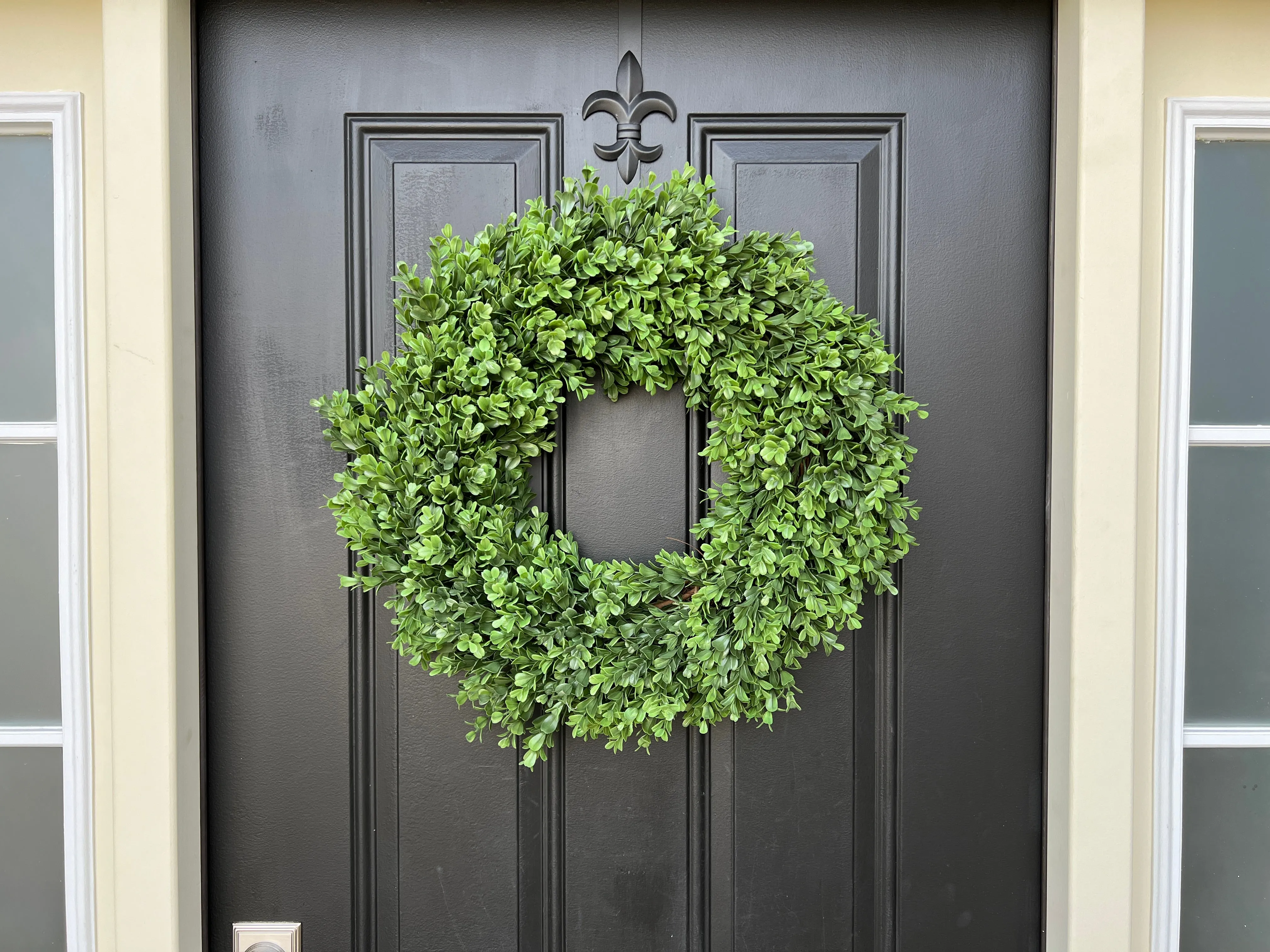 Classic Boxwood Wreath