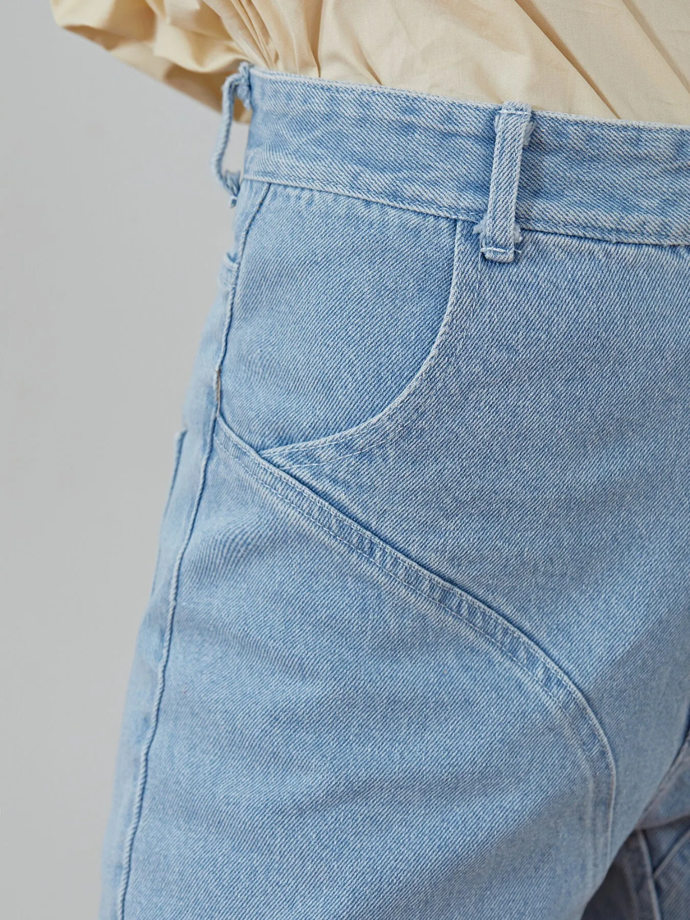 Pocket Straight Leg High Waist Jeans