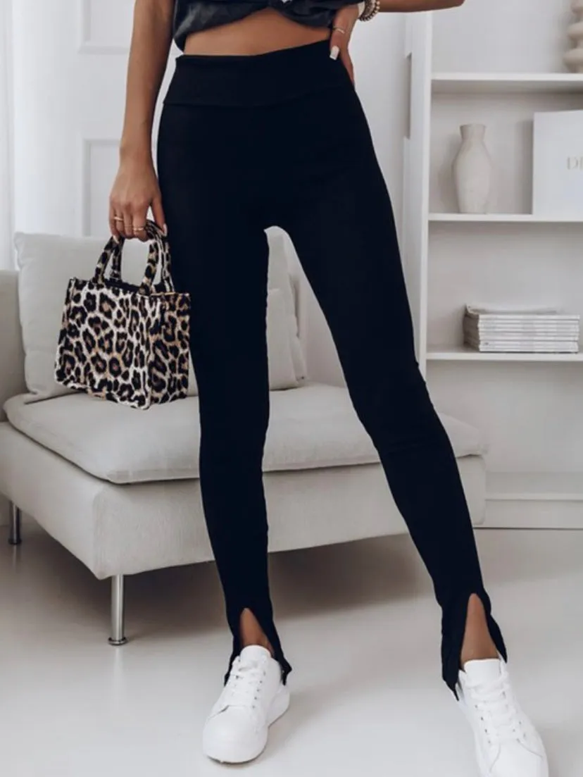 Ribbed knit slit legging